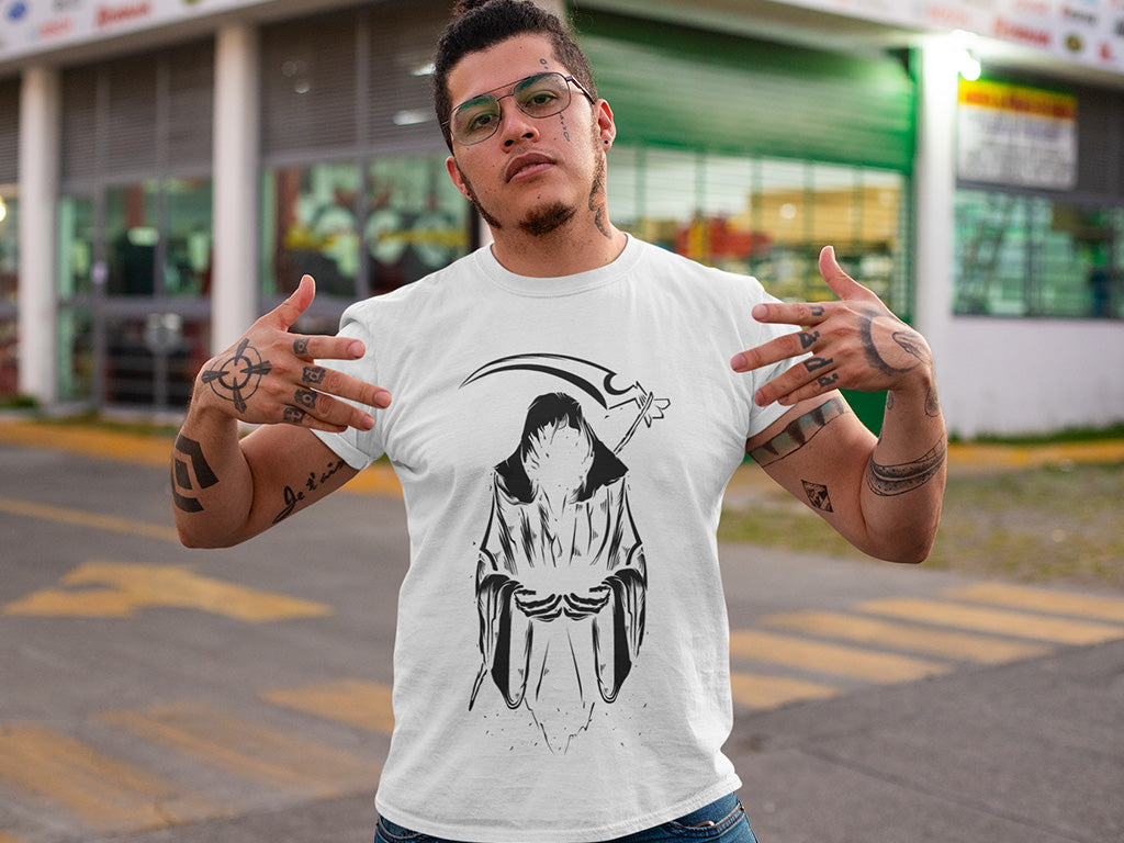 Men's Round-neck Half Sleeves Cotton T-shirt - Evil Demon Light